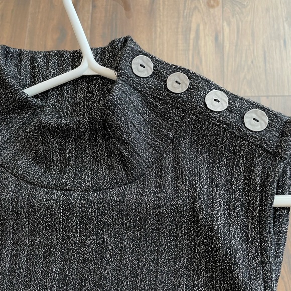 Unique tank with belt - never worn ! - Picture 4 of 5